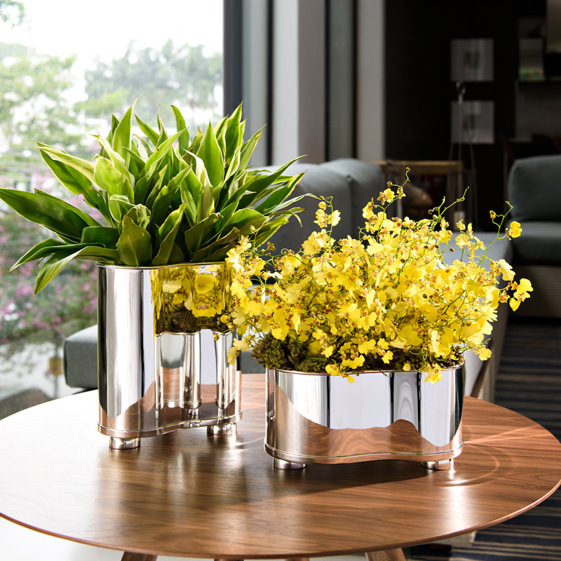 Metal Table Vase, 10.00" H x 8.00" W x 11.00" D