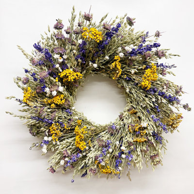 30" Handcrafted Daisy Wreath