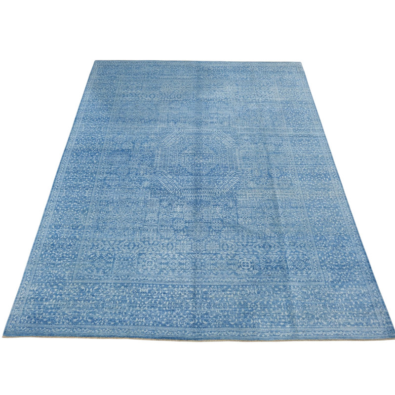 Hand Knotted Wool Area Rug in Blue