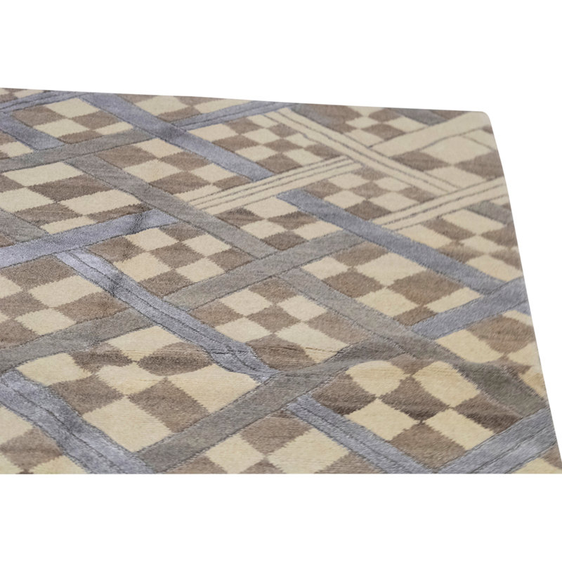 High-Quality Hand-Knotted Grey And Multi Area Rug