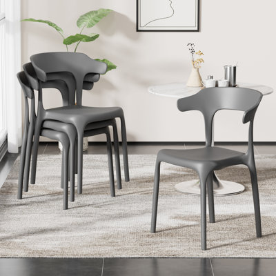 Ensemble de 4 chaises de salle à manger empilables de cuisine moderne en plastique, ensemble léger de chaises de salle à manger, sièges imperméables entièrement assemblés pour la cuisine, le café, les appartements et les petits espaces