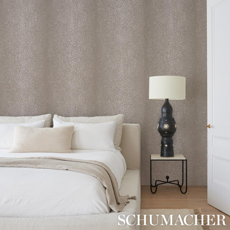 Schumacher x Celerie Kemble Fickle Texture Wallpaper, Sand