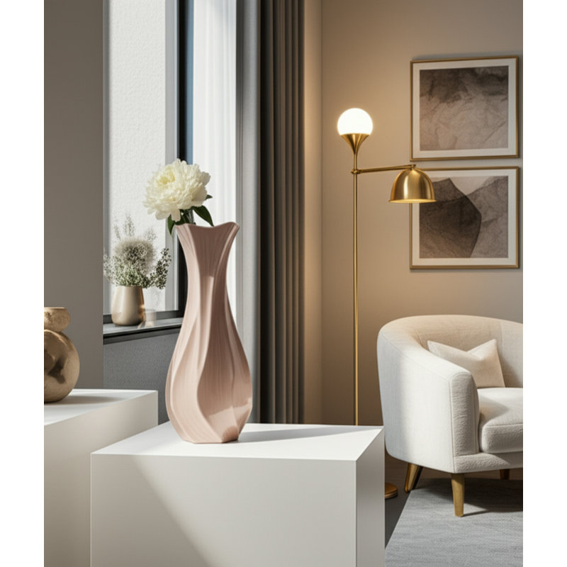 Vase moderne en grès sculpté avec une silhouette courbée élégante et un design glamour contemporain pour un attrait décoratif élégant