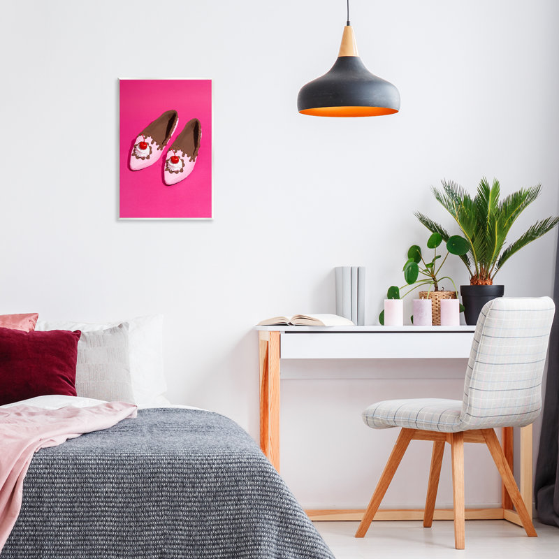 "Glam Dessert Shoes", art mural par Lish Creative, H 19 po x l 13 po