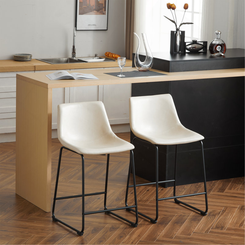 Tabouret de comptoir en similicuir de style industriel avec pieds et repose-pieds en métal pour de multiples réglages