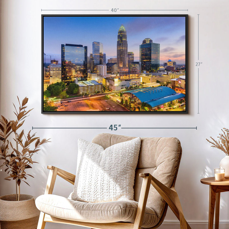 «Charlotte Canvas Print», H 27 po x l 40 po