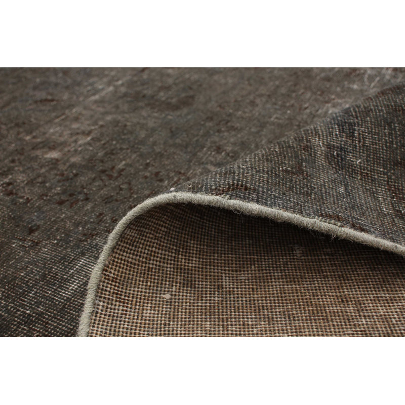 One-of-a-Kind 6'7" X 9'2" 1980s Wool Area Rug in Grey