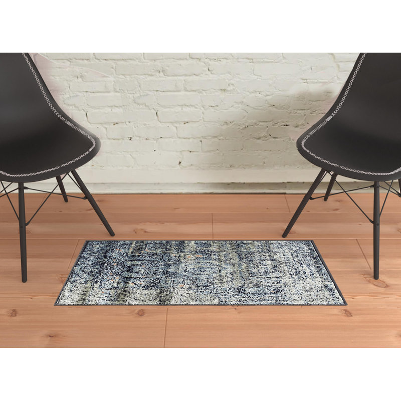 Fleurine Oriental Indoor Rug, Rectangle 2' x 3'