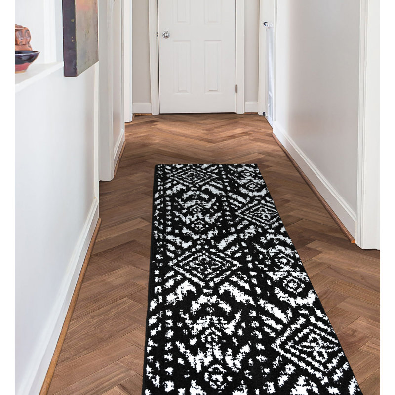 Dagley Abstract Indoor Rug, Runner 2' x 7'