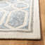 Tapis ivoire / bleu touffeté à la main Monhegan-974023440