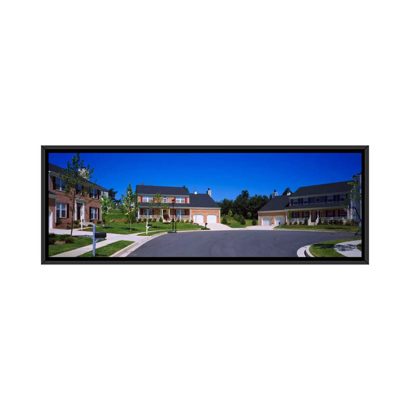 Maisons le long d'une route, Seaberry, Baltimore, Maryland par Panoramic Images - Impression sur toile tendue sur châssis