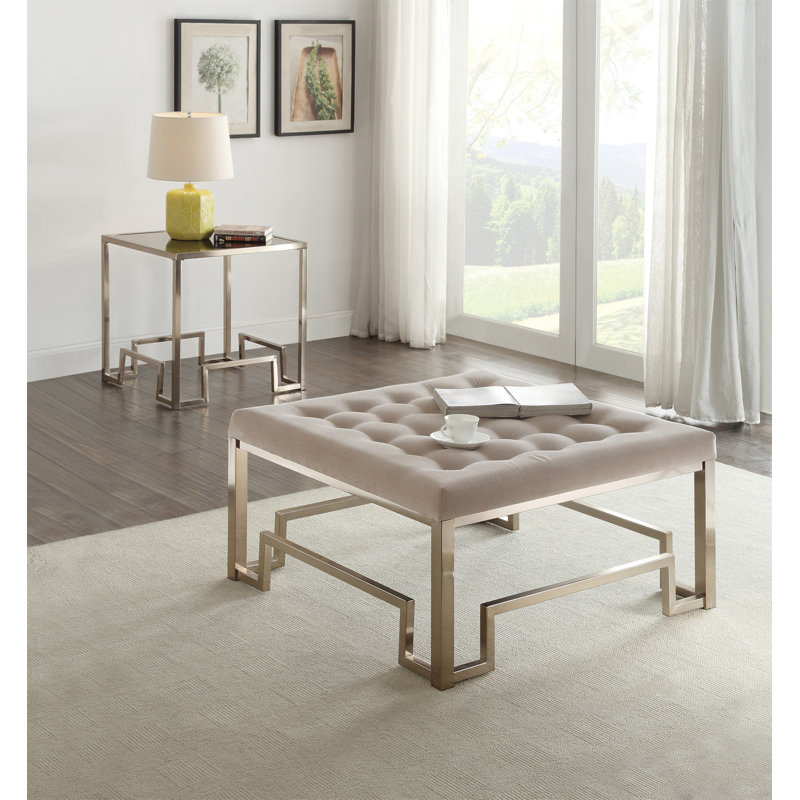 Repose-pieds capitonné beige et champagne