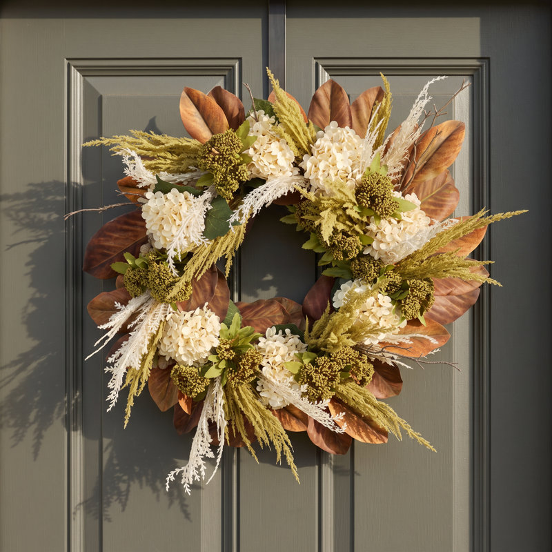 27'' Fall Wreath with Hydrangeas and Pampas