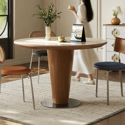 Table de salle à manger beige et noyer