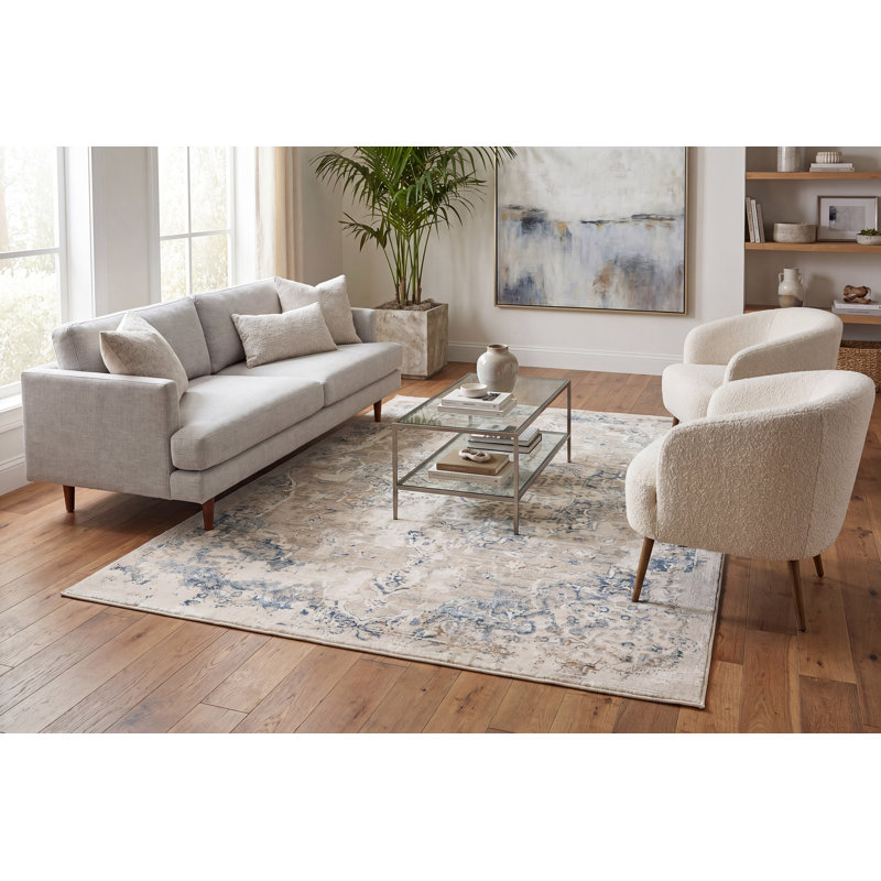 Grisby Oriental Indoor Rug, Rectangle 3'11" x 5'7"