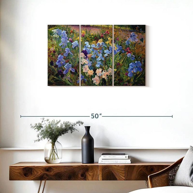 Harnek The Iris Bed, 20" H x 33" W