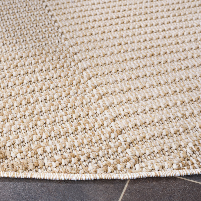 Feffrey Performance Geometric Rug, Round 6'7"