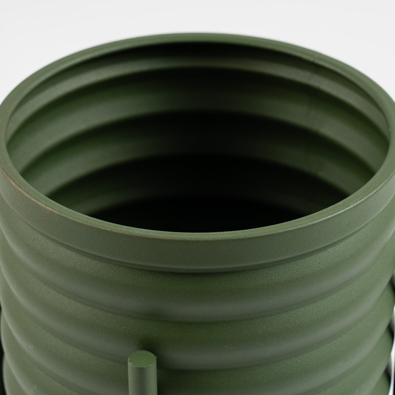 Ribbed Metal Planter on Stand, Green