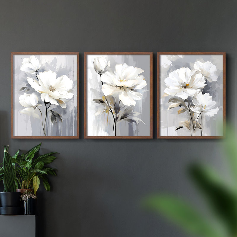 Étude florale CXLVI -Set de 3 estampes giclées encadrées -Prêt à, Cadre noyer, H 28 po x l 22 po