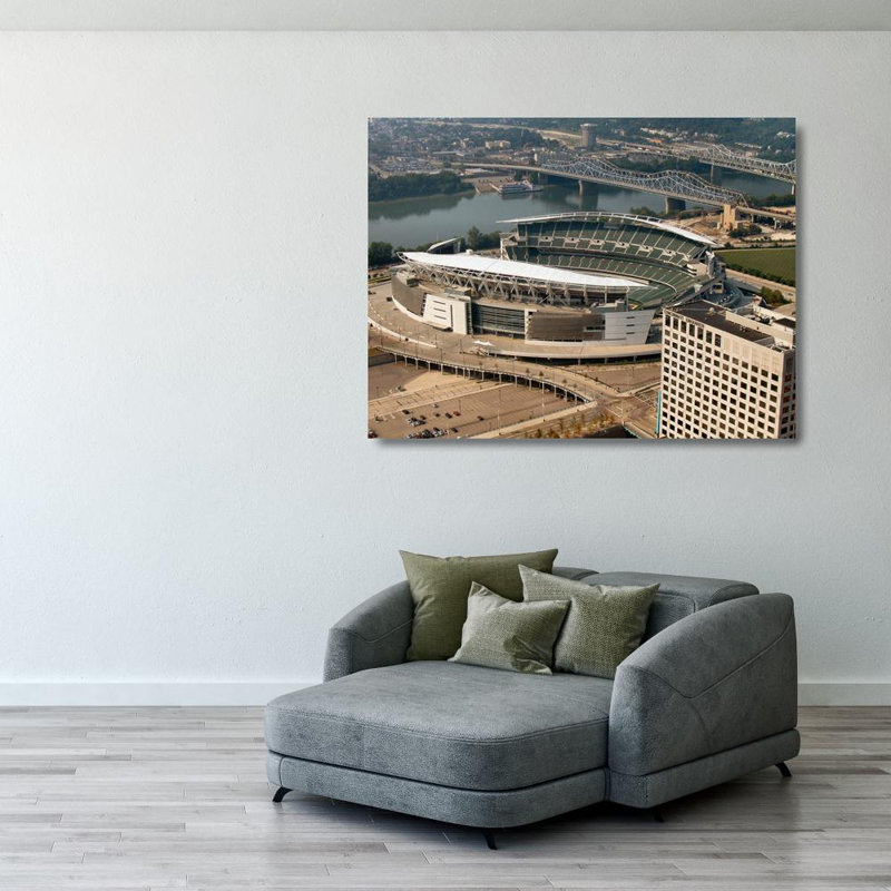 Paul Brown Stadium, 28" H x 37" W