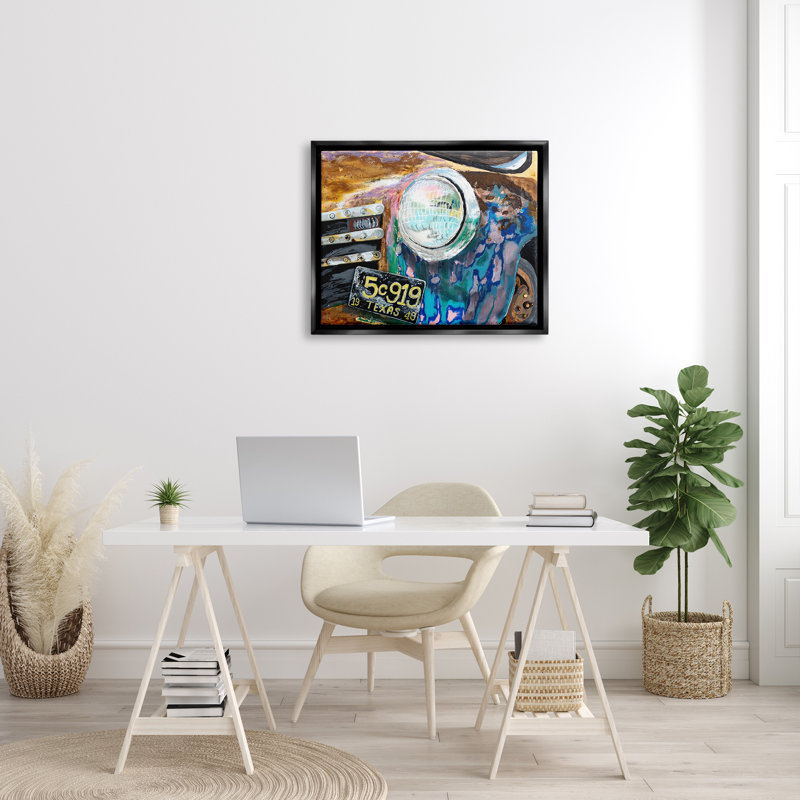 «Up-Close Texas Car Headlight Modern Street Style» par Stacy Gresell - Peinture, H 25 po x l 31 po x P 1,7 po