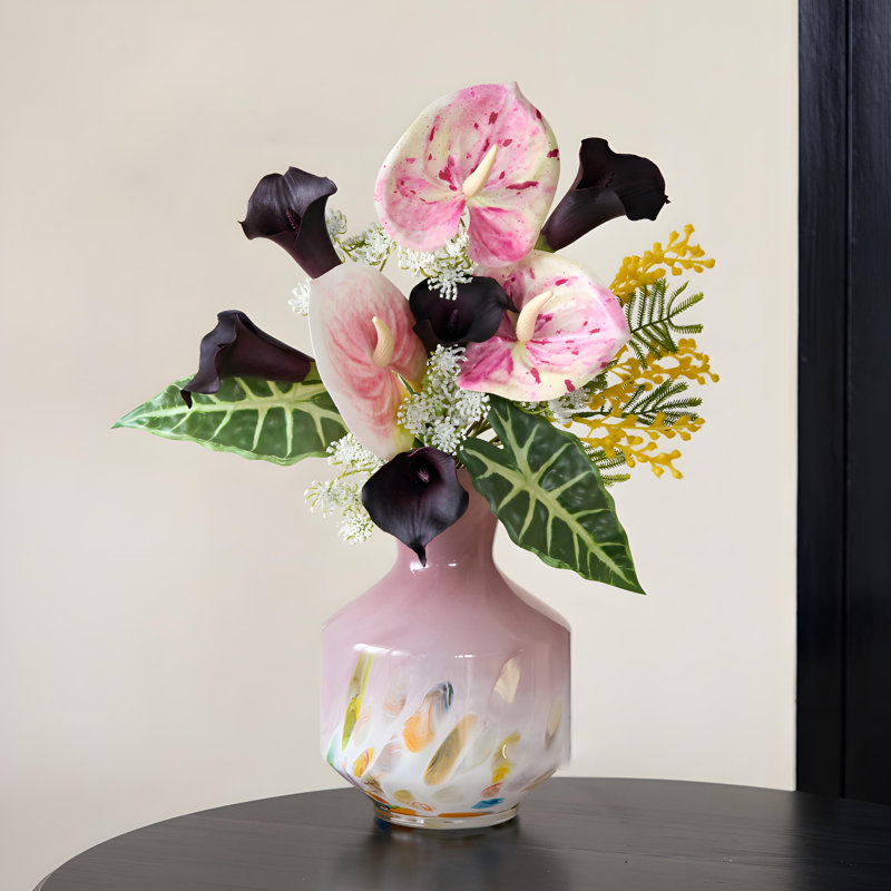 Ornements de fleurs simulées