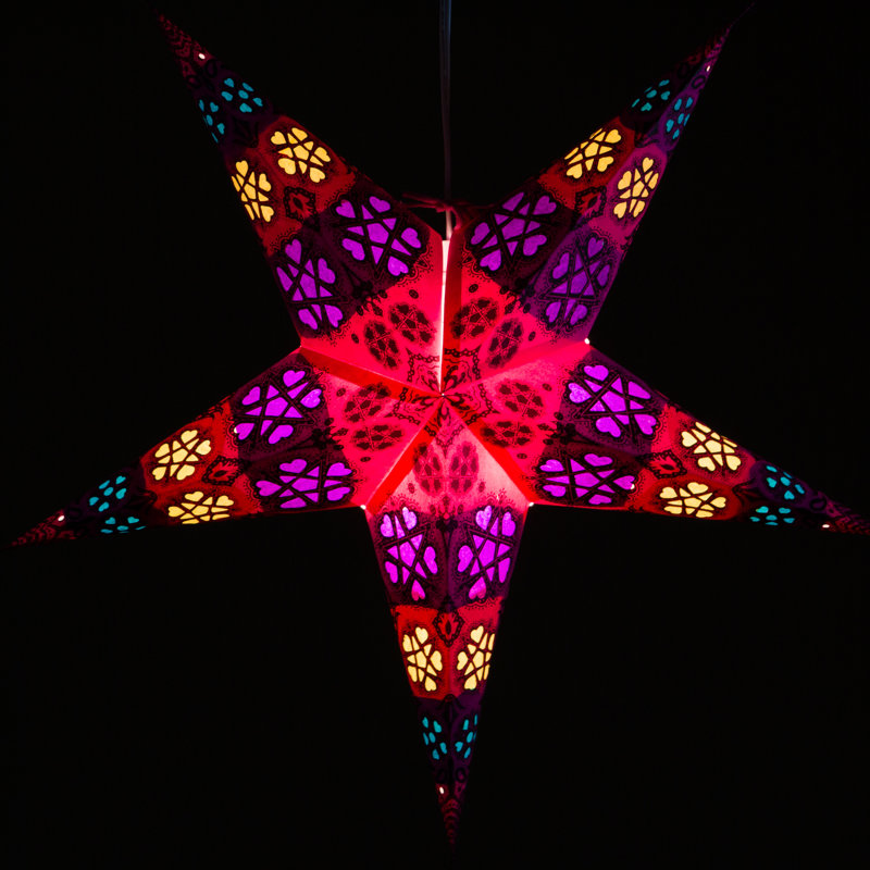 Étoile en papier avec cœurs et étoiles, Rose vif