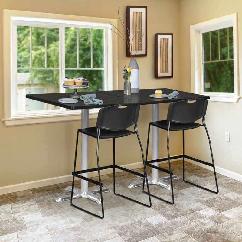 Table de salle à manger Regency Cain, Gris cendré, H 42 po x L 30 po x P 30 po, Gris cendré