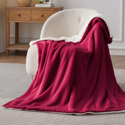 Couverture polaire sherpa Bedsure GentleSoft, épaisse et confortable pour l'hiver et l'automne, douce et moelleuse, idéale pour le canapé et le lit.