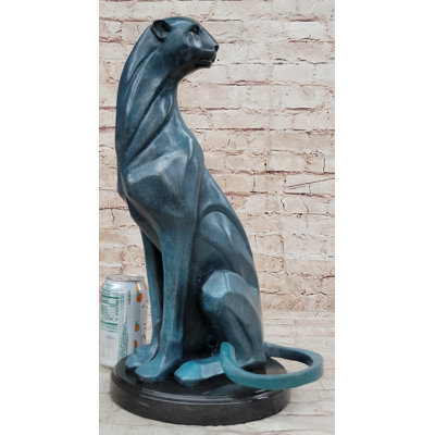Sculpture Zaryia faite à la main Cougar Puma Mountain Lion par Henry Moore