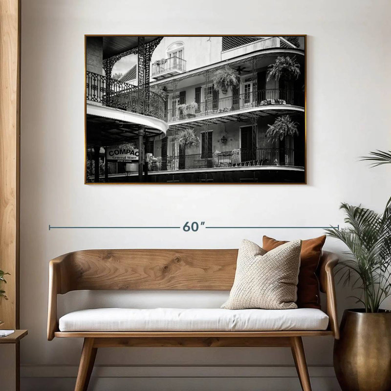 NOLA noir - façades de balcon Bourbon, 46 po x 31 po, Cadre flottant doré