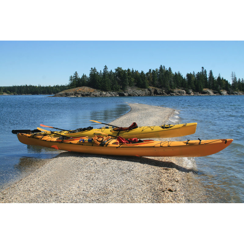 Deux kayaks jaunes - photographie sur toile tendue, L 48 po x H 32 po