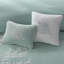 Édredon simple en coton avec coussins de lit et taies décoratives-119384212