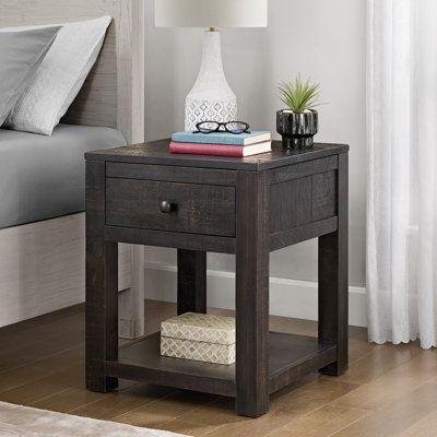 Table de bout 20 po avec tiroir de rangement et tablette Durham