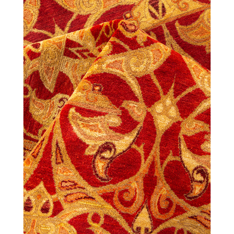 Tapis unique noué à la main Keenan - rouge / or, 8 pi x 10 pi 4 po