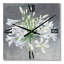 Flower Cleome Splash I - Horloge murale traditionnelle-406828254