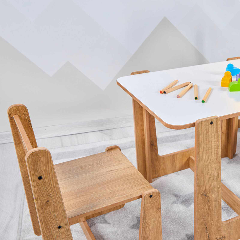Ensemble de table pour enfants