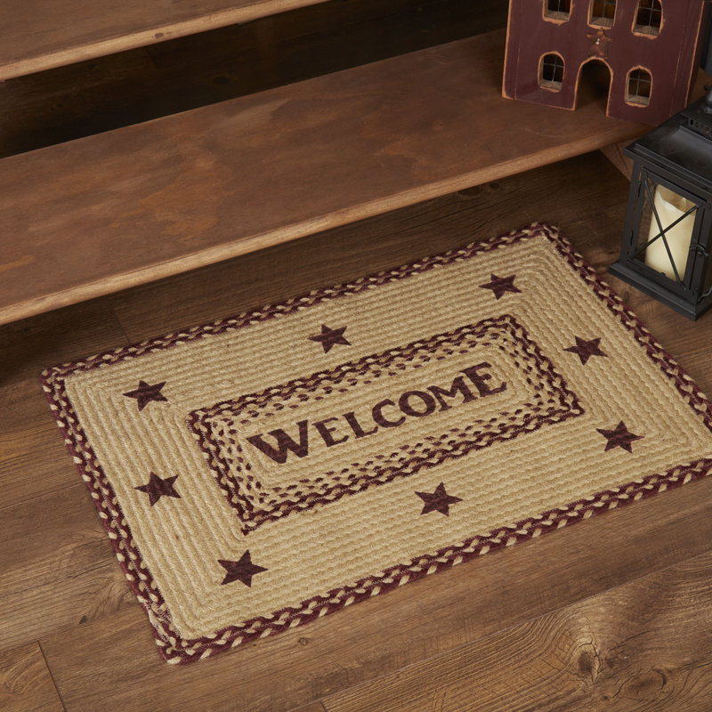Prieto Geometric Indoor Rug, Rectangle 1'8" x 2'6"