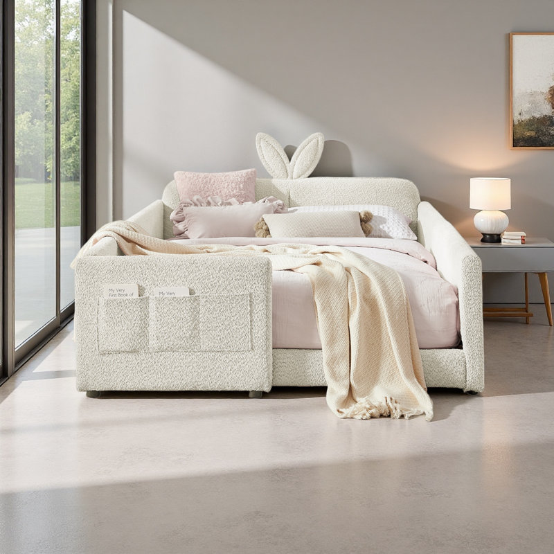 Lit plateforme tapissier pleine grandeur avec tête de lit en forme d'oreille de lapin mignon, avec barrière de sécurité et poche, tissu bouclé