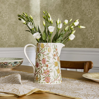Cruche à fruits Spode Morris & Co, 48 oz - Pichet botanique décoratif avec bec et poignée pour eau, jus, thé glacé, limonade et rafraîchissements, vaisselle de maison et de cuisine, salle à manger et réception