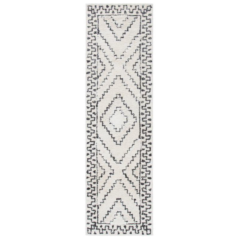 Gummer Hand Tufted Performance Oriental Rug, Runner 2'3" x 6'