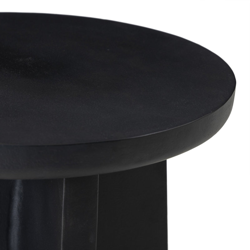 Worth Outdoor Round Side Table