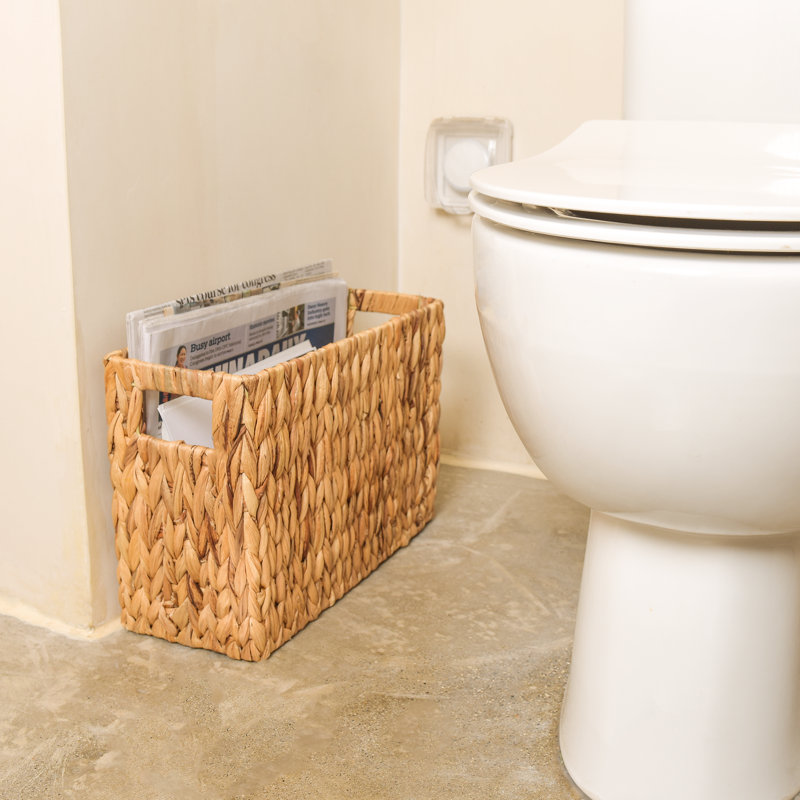  StorageWorks Hand-Woven Divided Magazine Basket, Rattan Magazine Holder, Natural Wicker Magazine Rack for Bathroom, Office, Water Hyacinth