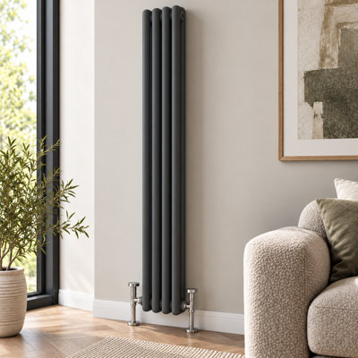 Uxbridge Vertical Traditional Colosseum Radiator