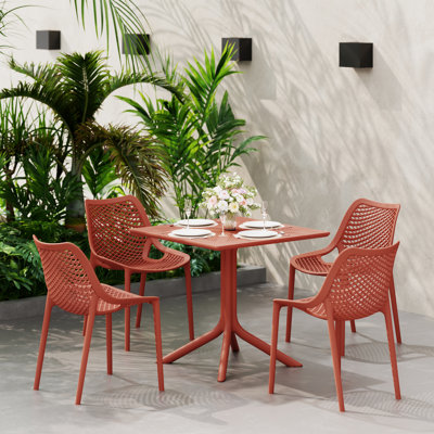 Ensemble repas carré pour 4 personnes