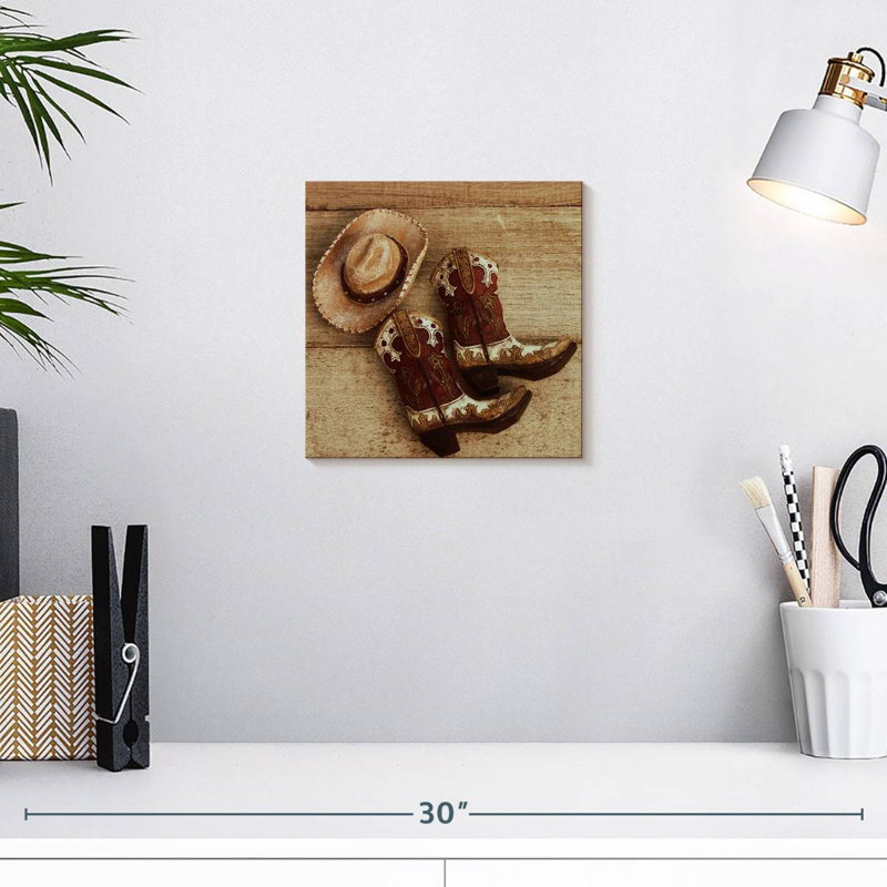 Lelar Cowboy Style, 10" H x 10" W
