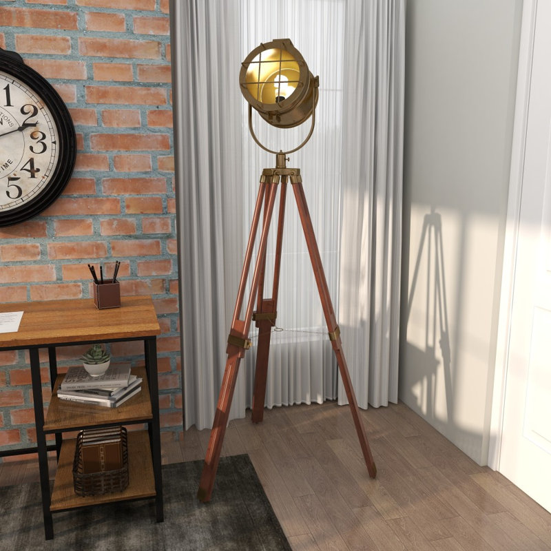 Lampe trépied 71 po Staley