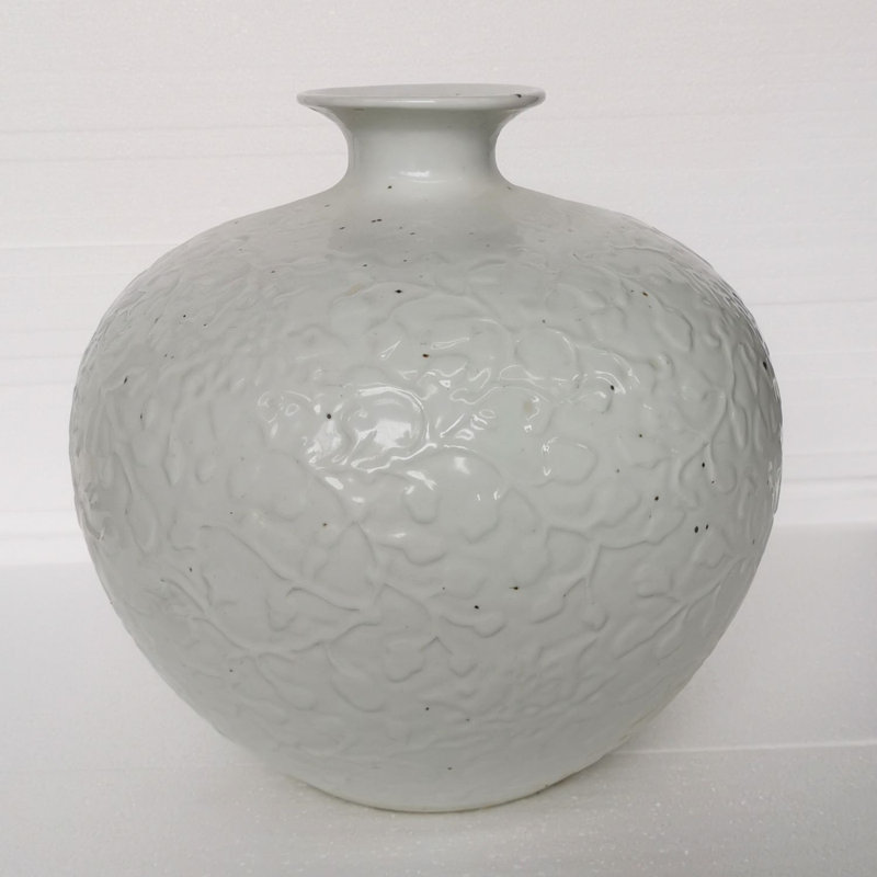 Vase de table intérieur / extérieur 14 po gris clair