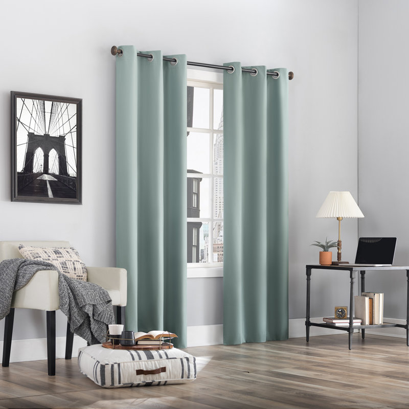 Panneau de rideau occultant 100% thermique avec œillets - Basics by Wayfair ™, L 40 po x L 84 po, Bleu brumeux