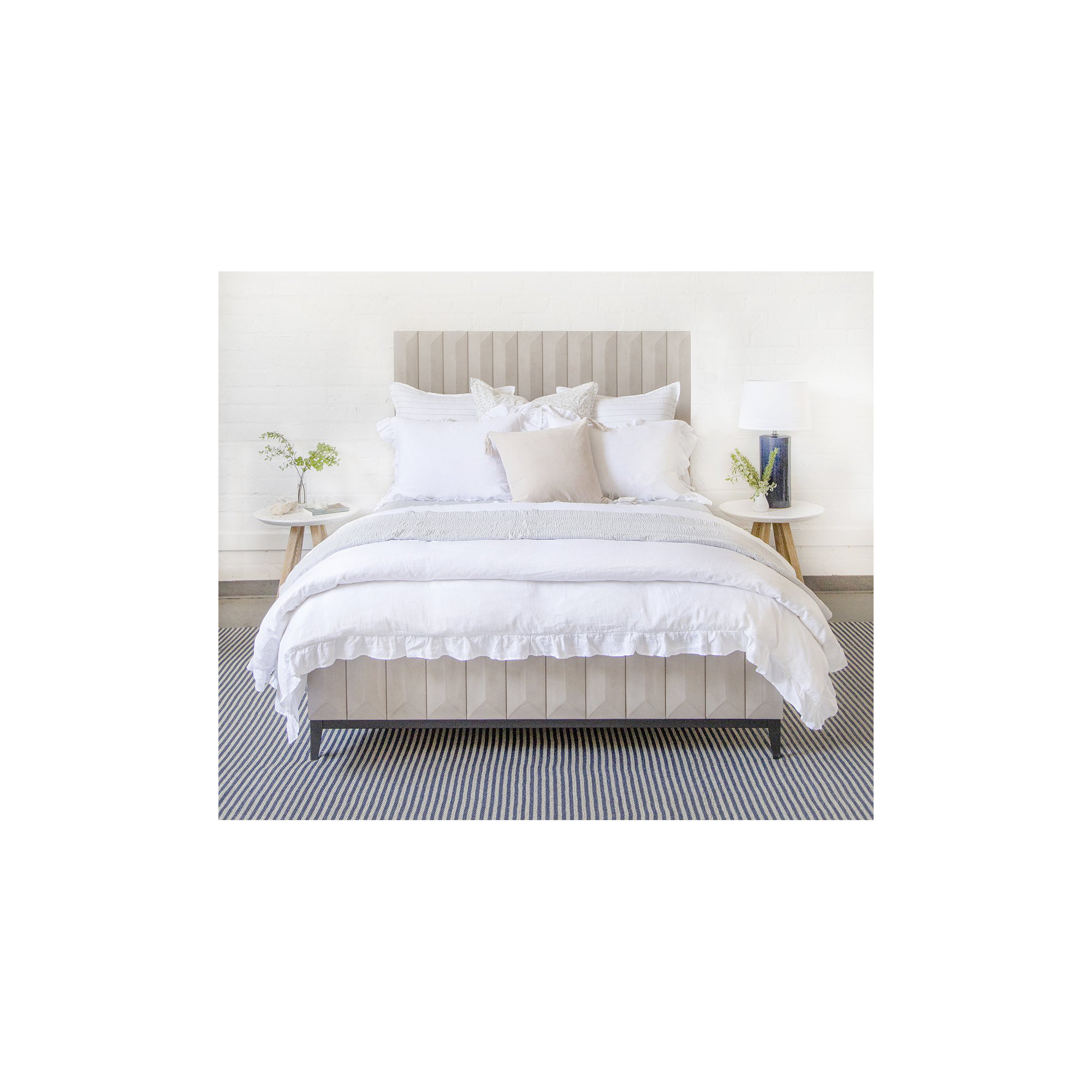 Blake 100% Linen Duvet Cover Set, Queen, White/Ocean
